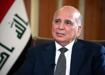 وزير الخارجية  .. نحن بحاجة لأن نكون مستقلين وننتــــج الغاز الخاص بنا