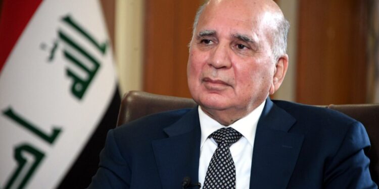 وزير الخارجية  .. نحن بحاجة لأن نكون مستقلين وننتــــج الغاز الخاص بنا