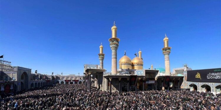 أكثر من 12 مليون زائر شاركوا بإحياء مراسم الزيارة الرجبية