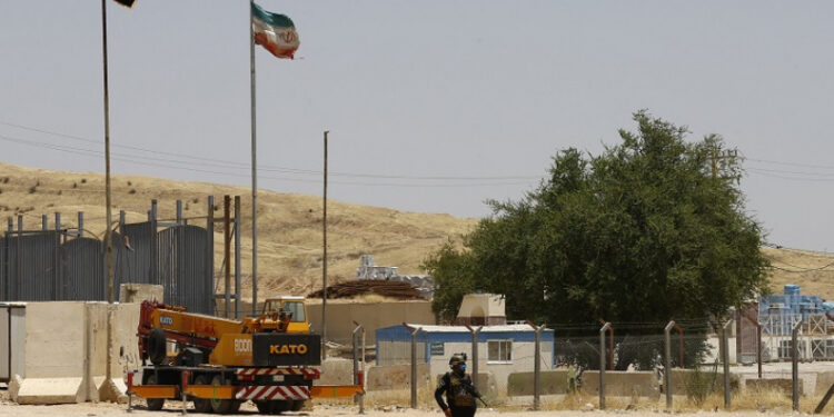 اعتقالات بتهم فساد في منفذ حدودي مع إيران