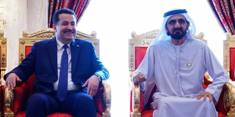 السوداني يبحث مع رئيس الوزراء الإماراتي عدداً من ملفات التعاون والشراكة بين البلدين