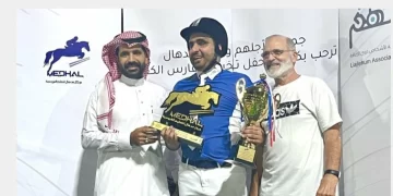 “كفيف” يتفــــوق على المبصرين بالفروسية في السعودية