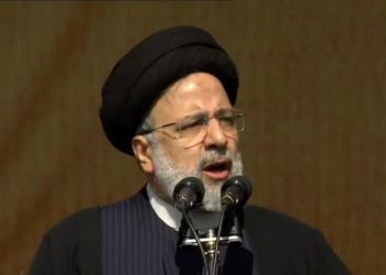 قراصنة (يقطعون بـث خطاب الرئيس الإيراني) في الذكرى 44 للثورة