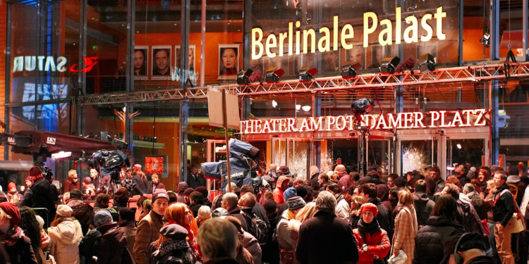 مهرجان برلين السينمائي .. “السياســـة حاضرة بقوة” من كييف إلى طهران وتل أبيب