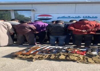القبض على متهمين “بينهم اجانب” ومصادرة اسلحة في البصرة