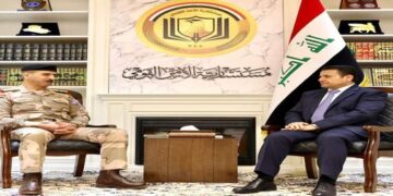 الاعرجي وقائد عمليات نينوى يبحثان جهود “دعم عودة النازحين طوعيا”