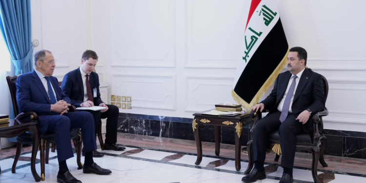 السوداني يستقبل وزير الخارجية الروسي