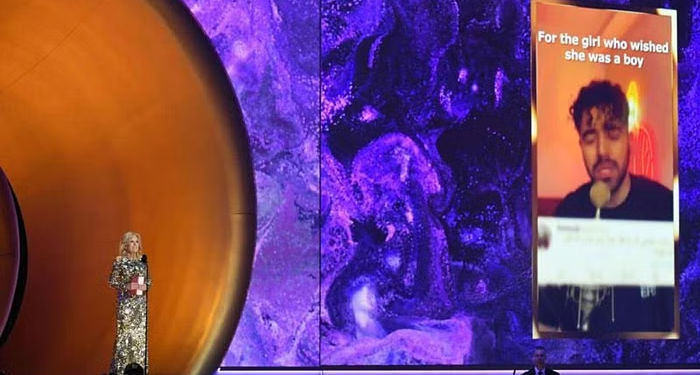 أغنية إيرانية عن الاحتجاجات تفوز بإحدى جوائز “جرامي 2023”