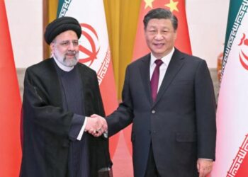 الصين “مترددة” في دعـــم إيران رغم التحالف الظاهري بينهما