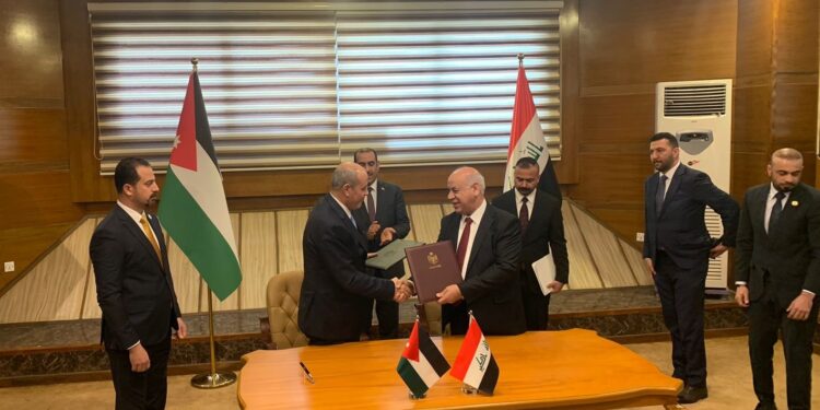 الاعلان عن توقيع 3 مذكرات مع الأردن لتنشيـــط السياحة ومنع تهريب الآثار