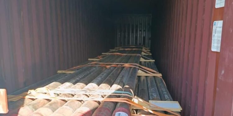 ضبط (11 حاوية) في منفذ ميناء أم قصر الأوسط