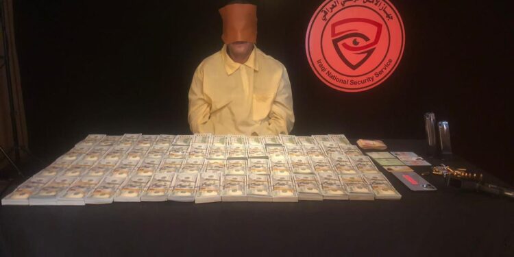 ضبط (605 آلاف $) بحوزة متهم بتهريب العملة في صلاح الدين