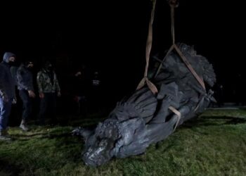 سعي متواصل في اوكرانيا لإزالـــة كلّ ما له علاقة بالثقافة الروسية