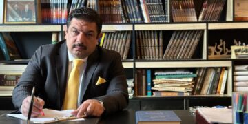 الحمداني يرد على إعلامية كويتية تتجاوز على سياسي عراقي