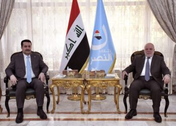 العبادي يستقبــــل السوداني في مكتبه