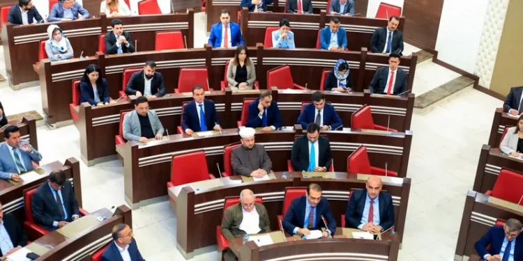 تحذيرات من أزمة سياسية .. شرعية برلمان كردستان