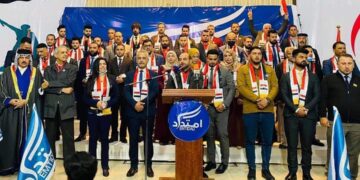 دعوة رئيس الوزراء للاستقالة “فــوراً”