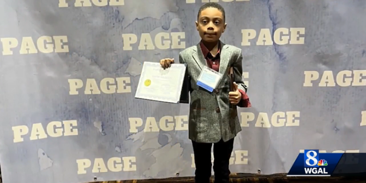 ينـــال شهادته الثانوية وعمره 9 سنوات