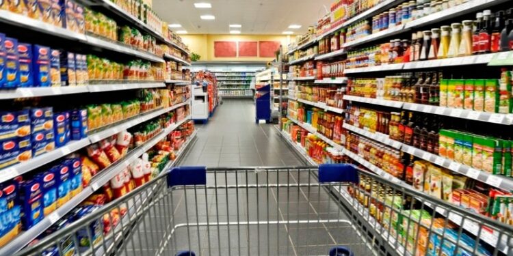 ارتفاع الأسعار في الأسواق .. مصالح التجار و المواطن هو الخاسر