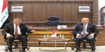 وزير الداخلية يزور محكمة استئناف محافظة الديوانية
