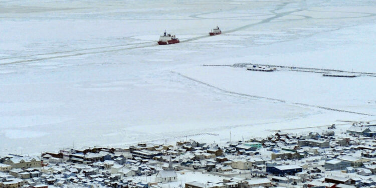 الرئيس الأميركي يوافق على “مشروع نفطي ضخم” مثيـــر للجدل