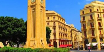 لبنان يستيقظ على توقيتين مختلفين