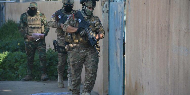 قوات النخبة تعتقل أكثر من 20 مطلوباً في خالص ديالى