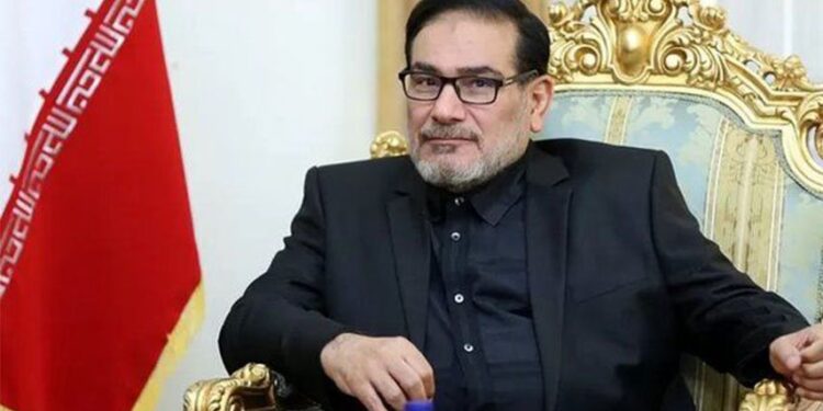 الاعلان عن الهدف من “زيارة شمخاني” العراق بعد الإمارات والصين