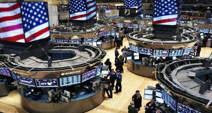 تراجع في القطاع المصرفي العالمي