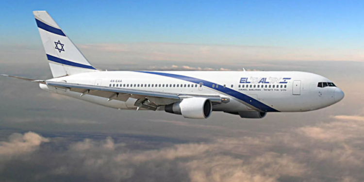 عُمان تسمح للطيران الإسرائيلي “عبور الأجواء فقط” دون الهبوط