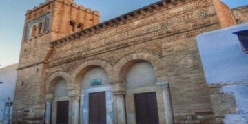 “جامع الهواء” في تونس ,,, شاهد على مآثر الأميرة عطف “أم الخلفاء”
