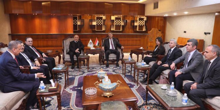 بغداد وأربيل تبحثان عن “آليات جديدة لتصدير نفط كوردستان” ,, بعد قرار محكمة باريس