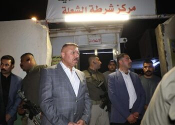وزير الداخلية يصدر توجيهات بعد زيارة مفاجئة لقسم شرطة في بغداد