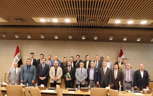 معهد التطوير النيابي يستضيف جورج قرداحي و وزير الاعلام اللبناني السابق