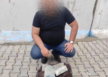 اعتقال متهم بتهريب 400 ألف $ في كركوك