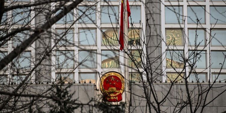 الصين تشتبه بقيام “مواطن ياباني” موقوف لديها بالتجسس