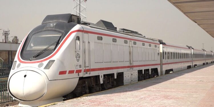 السفارة الإيرانية .. جادون بتفعيل خط سكة حديد (شلامجة – البصرة)