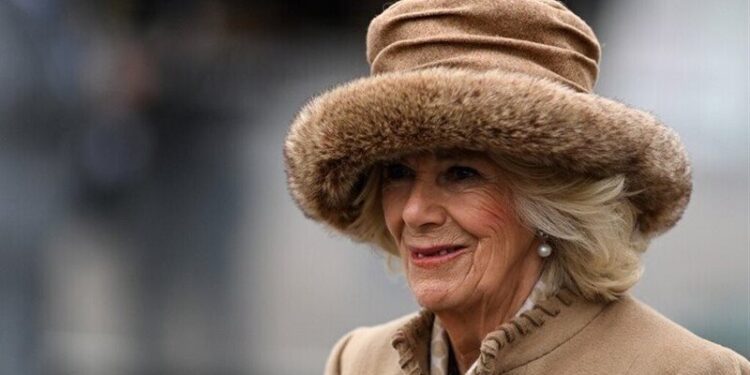 الملك تشارلز يفاجئ الجميع بمنح زوجته لقبا جديدا