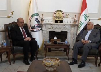 وزير الدفاع يبحث مع الفياض “القضاء على الخلايا النائمة”