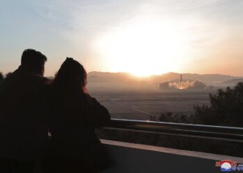 كوريا الشمالية ..800 ألف شخص تطوعوا في الجيش لقتال أميركا
