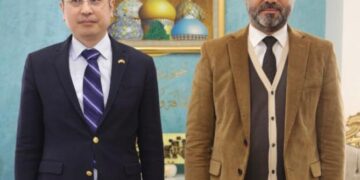 نوفل ابو رغيف يلتقي القائم بالأعمال الصيني في بغداد والوفد المرافق له