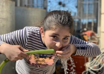 نصف المدارس في العراق تفتقر الماء النظيف