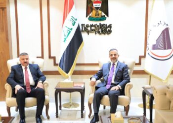 وزير التخطيط يستقبل وزير الداخلية