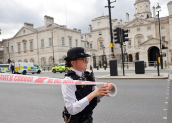 1500 ضابط وموظف في الشرطة متهمون بـ(الإساءة للنساء) في بريطانيا