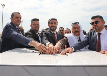 وزير التعليم يضع حجر الأساس لقاعات ومختبرات كليتي الطب والتربية الأساسية في جامعة كركوك