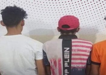 القبض على أربعة شباب يلبسون زي النساء بالنجف