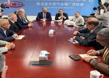 وزيرا النفط والكهرباء يتفقان على ضمان “اطلاق غاز يسد حاجة محطة ميسان الغازية والاستثمارية”