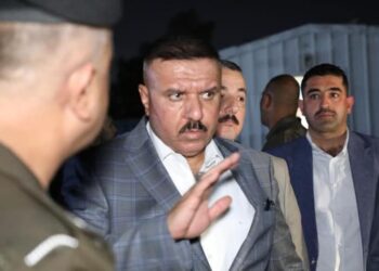 وزير الداخلية يجري زيارة إلى معمل طباعة الجوازات والبطاقات الوطنية