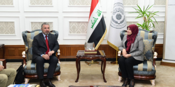 وزير المالية تستقبل الممثل الأقليمي للبنك الدولي