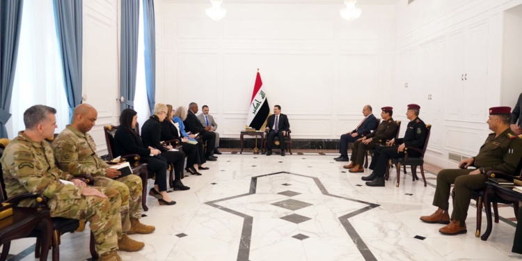 السوداني يستقبل وزير الدفاع الأمريكي